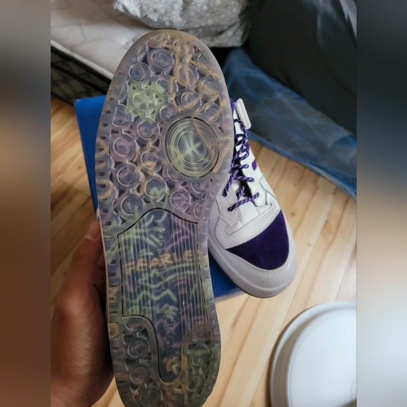 Adidas Forum Low (Donovan Mitchell PE) - Picture 3 of 7